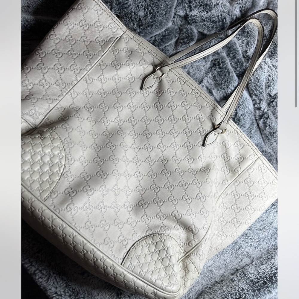 Gucci tote ivory